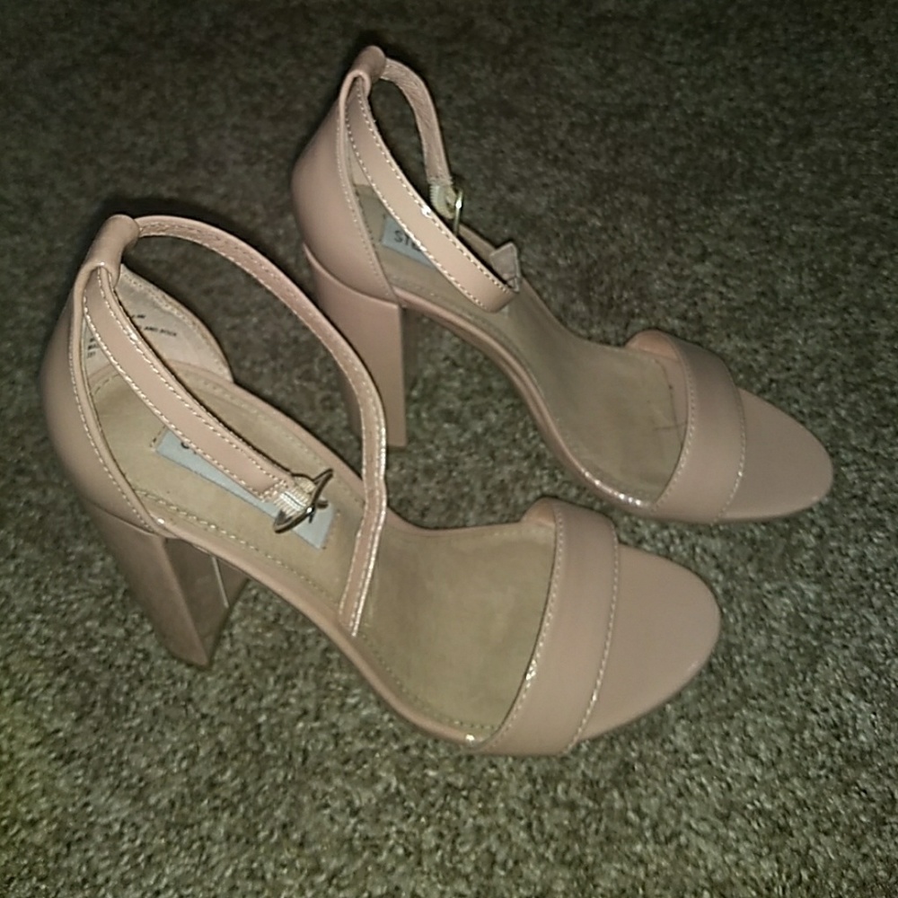 Steve Madden Black Heels
